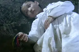 小女孩被狐妖的灵魂附身视频封面