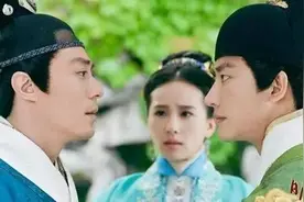 前男友上门闹事，现男友直接瘫在地~给吓哭了！女子一怒下...图片