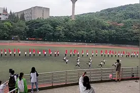 马鞍山市安工大附中运动会开幕式视频封面