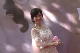 赵雅芝出席石家庄莎蔓莉莎体育会所剪彩盛典（视频）视频封面