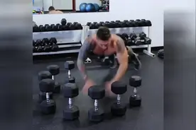 俯卧撑高阶动作，旋转加跳跃俯卧撑视频封面