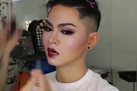 泰国小哥化新娘妆，美的惊艳全场，我都想娶他了视频封面