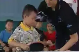 乒乓球：首先要熟悉球的弹性！