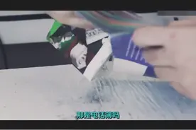 教你10个在学校装逼的技巧！咱全班人的你就包了吧！视频封面