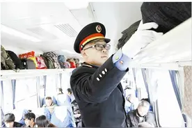 “太原车”每日开行迎客流图片
