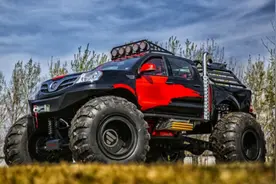 老王花重金改装美式皮卡，开回家老婆乐死了!图片