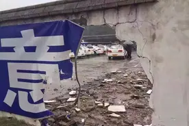 昨天一位长沙女孩考科目二...图片