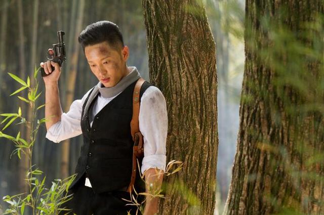 评点《狐影》之疑云(孤影多少集?) - 冷求网