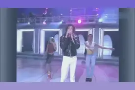 迈克尔杰克逊 亚瑟小子 克里斯塔克 同台飙舞，燃炸了！视频封面