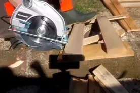 木工圆锯机使用方法，严禁徒手锯切材料