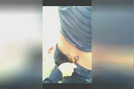 可怕水蛭吸血，一个火机搞定