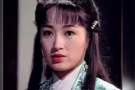 《那年花开月正圆》孙俪婆婆生活照曝光 离婚后嫁帅哥 生一儿一女视频封面