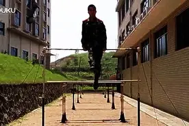 在部队时，单杠三练习，骑翻动作，可能是最简单的？