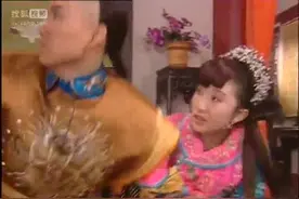 堂堂康熙皇帝的八阿哥竟然被自己的福晋追着打！视频封面