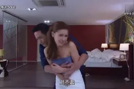 霸道总裁终于认出灰姑娘就是自己的妻子，两人热泪盈眶抱在一起视频封面