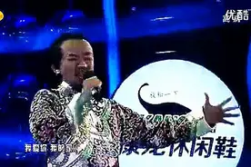 王祖蓝化身腾格尔，高音部分更是爆笑全场！不愧模仿王，厉害！图片