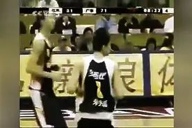 04-05赛季总决赛第5场，广东队末节16分逆转江苏队夺冠视频封面