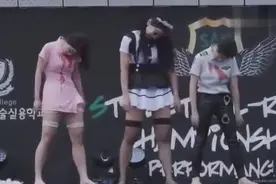 第一次看到僵尸舞！够恐怖!!够新颖!!够刺激！图片