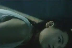 女子在卧室听到厨房有声音，过去看，没想到竟是她生命终止的地方视频封面