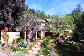 美国深山豪宅，猜猜市价多少钱？100万300万1000万？图片