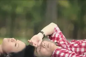 外面世界那么美，不想囚禁你的美，勉强相爱 我会觉得更累图片