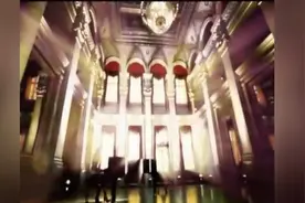 一听旋律就倍感熟悉，演唱SHE的《爱情的海洋》是翻唱的！图片