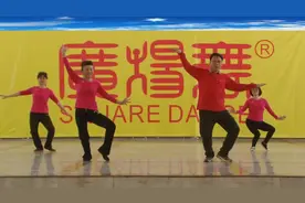 萌叔和大妈组团跳有减肥瘦身作用的快节奏的广场舞 阿拉伯之夜图片