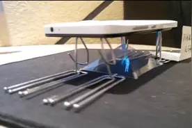 教你简单五步不花一分钱制作超屌全息投影设备！图片