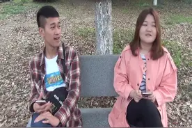 你信不信我打你，你敢打我，你知道我大姨夫是谁