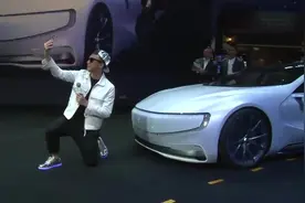 孙红雷见新品豪车秒变土鳖图片