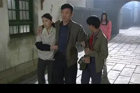 妹妹跟着小混混学坏，穷姐夫使了一招，把妹妹领回家了，霸气