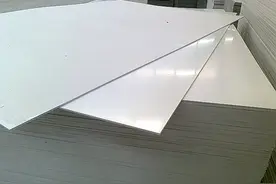 客厅吊顶装修选材指南图片