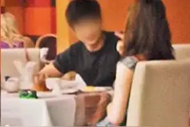 萧亚轩恋爱了！男方除了高富帅还是LA商学院硕士？图片
