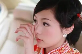 河南婚礼上的奇葩习俗！图片