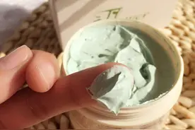 我们的去角质磨砂膏的正确使用方法图片