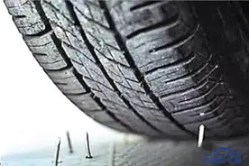 用车知识 轮胎被扎怎么补？图片