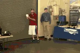 就连折个纸飞机都有这么高技术含量！图片