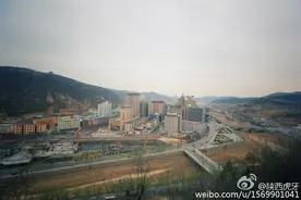 红色圣地的标志---延安宝塔山图片