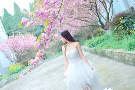女人一生当中，最美的一件衣服图片