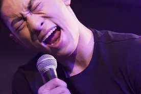 一首歌曲《男人要战斗》唱出多少男人的心声视频封面