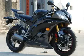 激进战斗的雅马哈yzf-R6测评《骑士网独家翻译第11集》