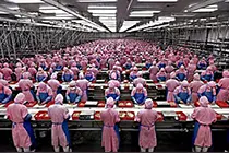 iPhone在中国生产    为什么国行比美版贵？图片