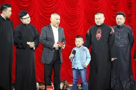 《欢乐喜剧人》岳云鹏得冠  “德云社”真的赢得让人心服么？图片