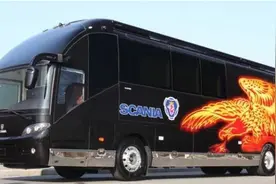 售价1000万的世界最奢华房车，车厢堪比五星总统套房图片