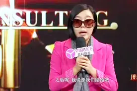 渣男利用完女友发短信说要分手，连面都不见，女孩当场流泪！