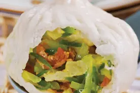 一步一步教你做海米鸡蛋青萝卜包子 蒸出来的包子萝卜丝不变黄图片