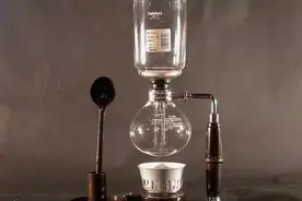 干货 | 纹身帅哥教你用虹吸壶做咖啡图片