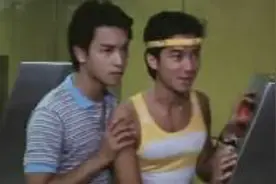 边听边看张国荣教陈百强追女孩，那年头也太容易了吧图片