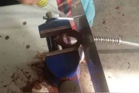 原来小叶紫檀也可以做情侣戒？这技术一个大写的服！图片