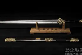 巨阙剑是谁的佩剑 有关巨阙剑的历史资料图片